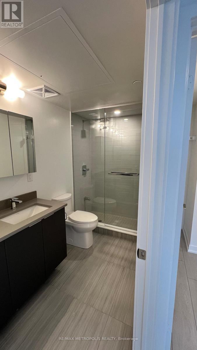 2109 - 2033 Kennedy Road, Toronto, ON - Indoor Photo Showing Bathroom