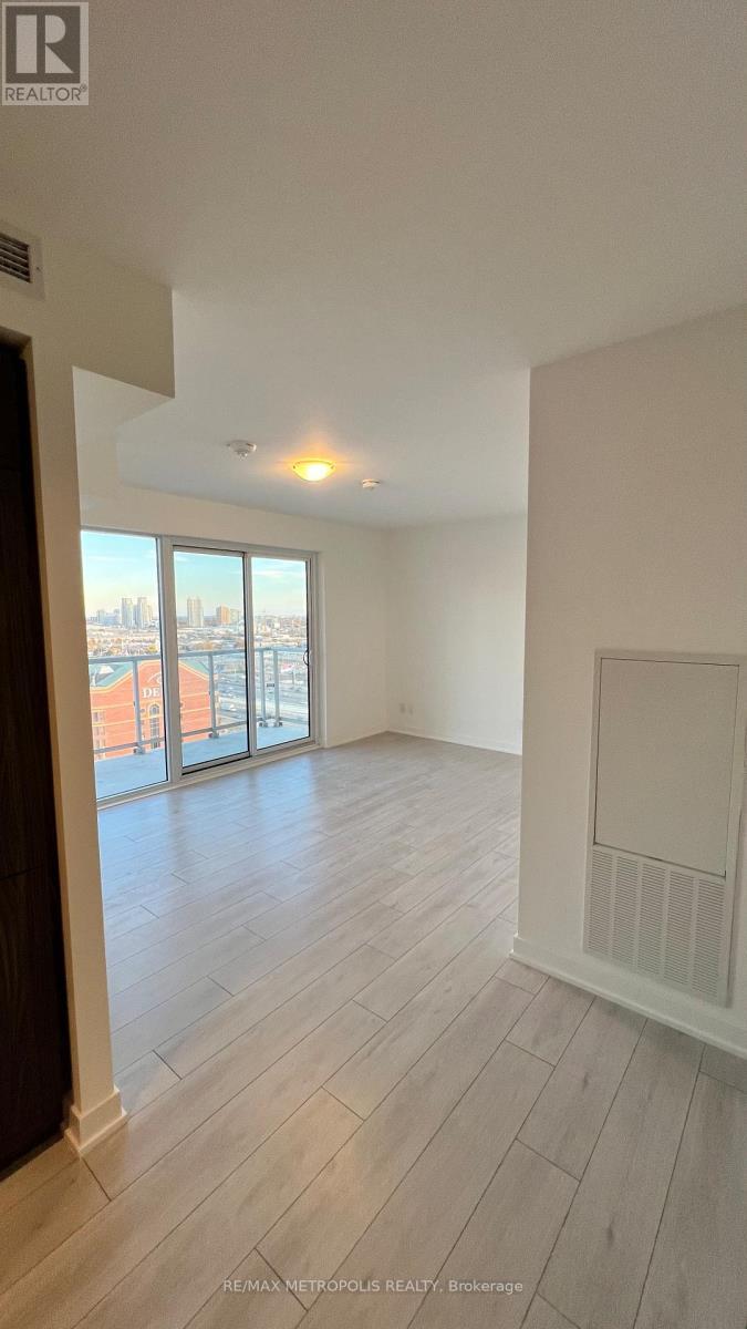 2109 - 2033 Kennedy Road, Toronto, ON - Indoor Photo Showing Other Room