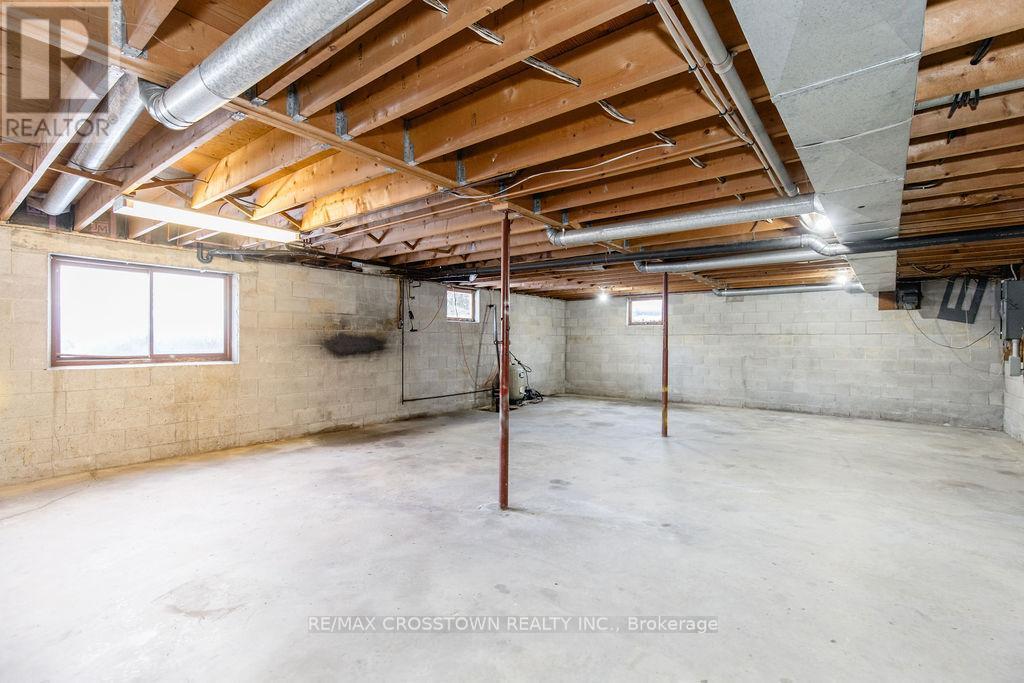 12036 County Rd 27, Springwater, ON - Indoor Photo Showing Basement