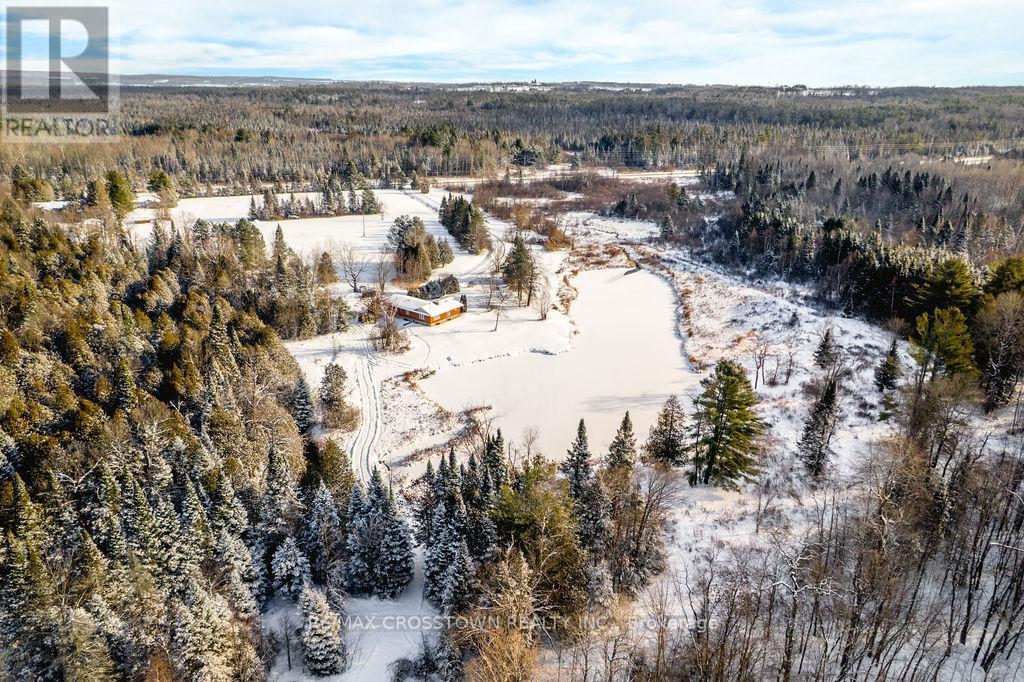 12036 County Rd 27, Springwater, ON - Outdoor With View