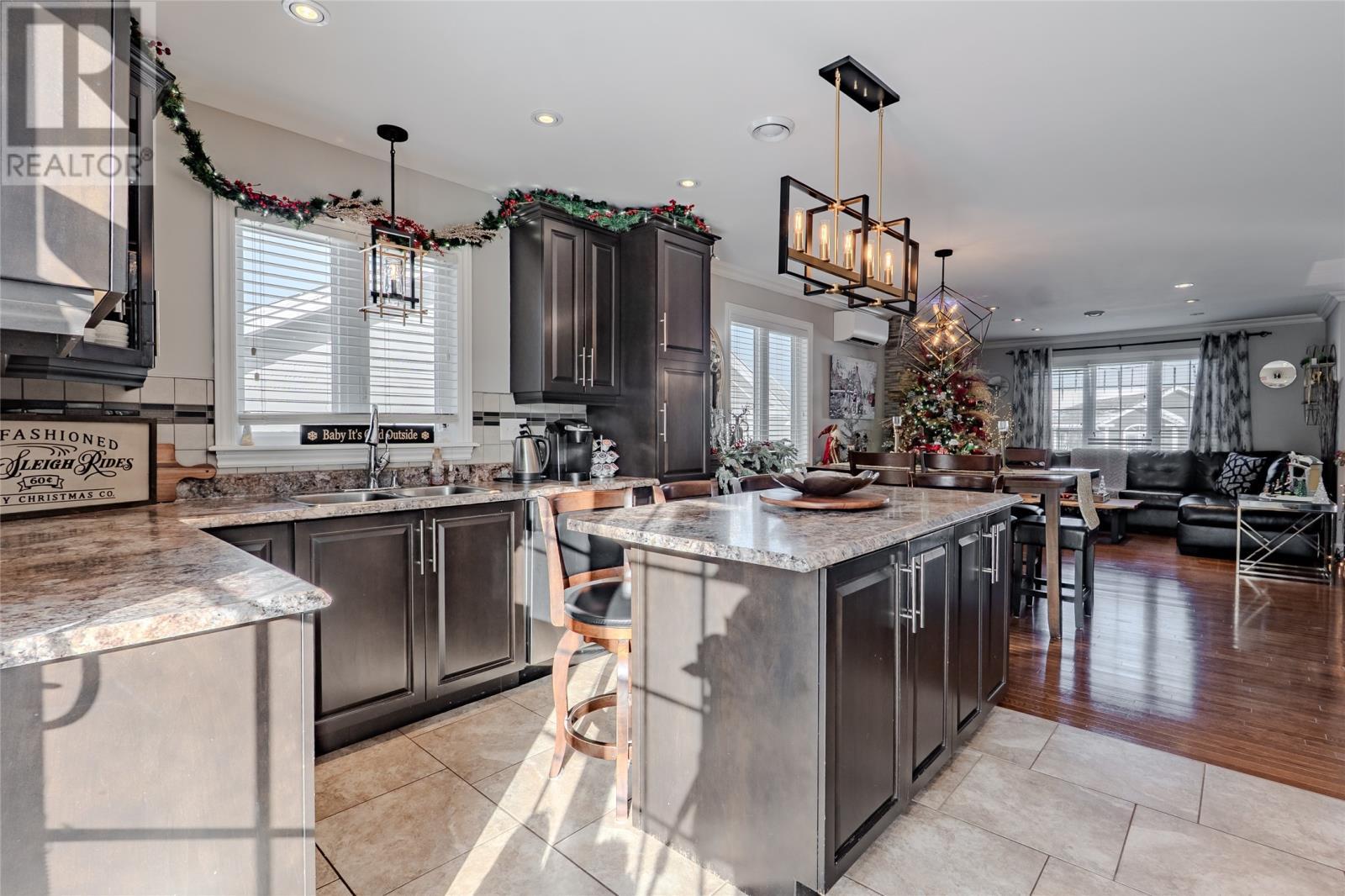 49 Magee Drive, Paradise, NL - Indoor Photo Showing Kitchen With Upgraded Kitchen