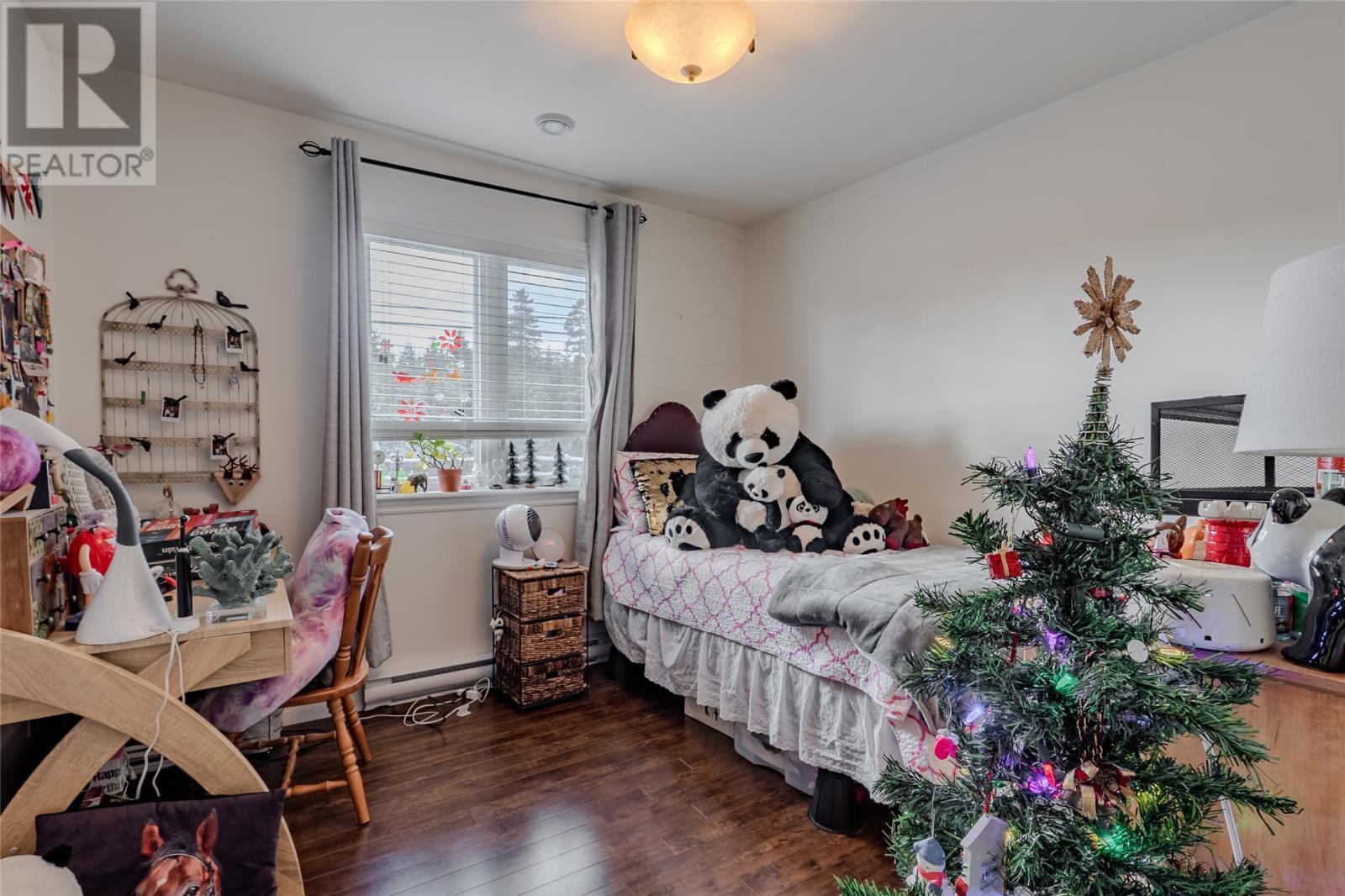 49 Magee Drive, Paradise, NL - Indoor Photo Showing Bedroom