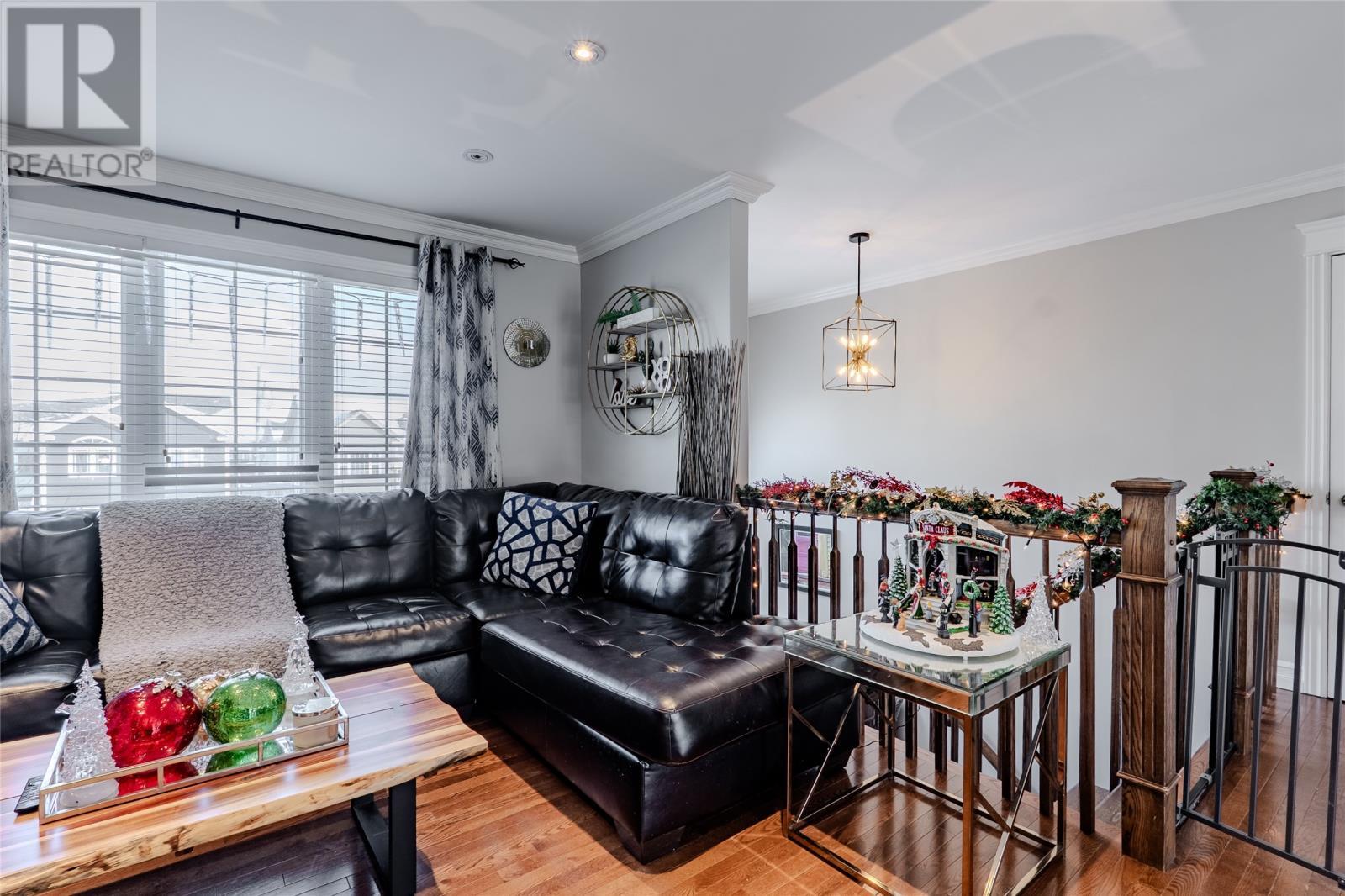 49 Magee Drive, Paradise, NL - Indoor Photo Showing Living Room