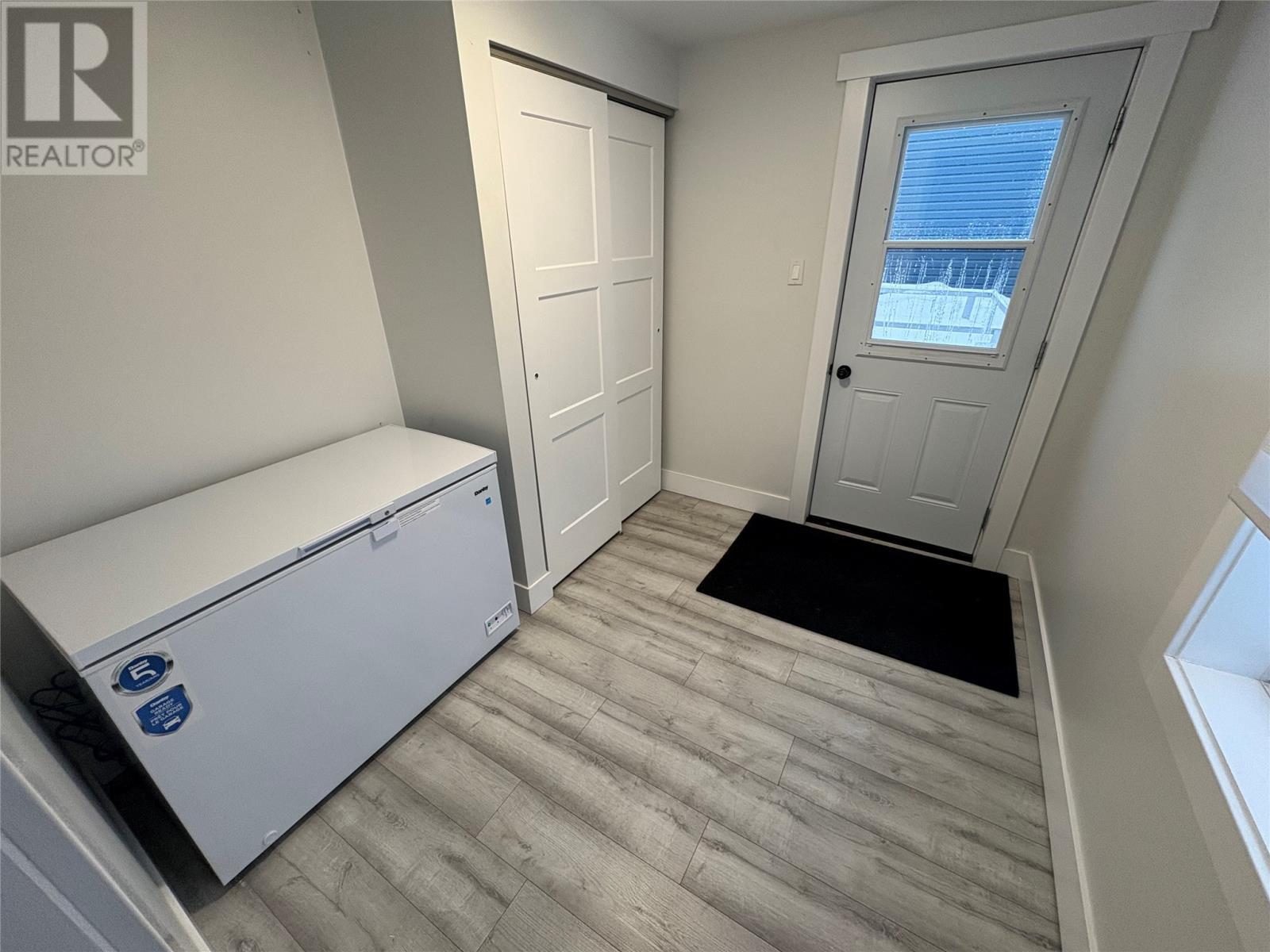 6 Mcdonald Crescent, Bishop'S Falls, NL - Indoor