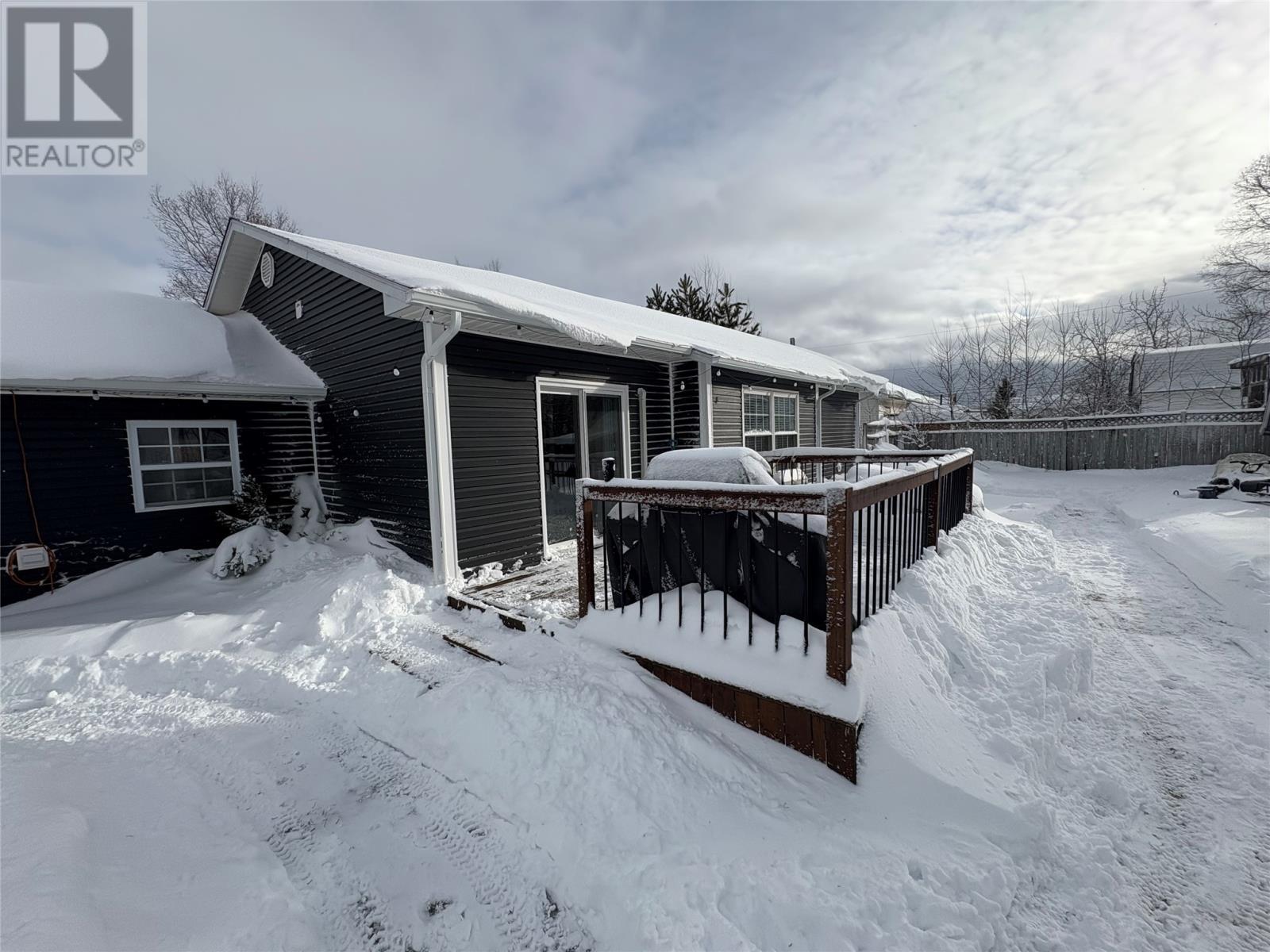 6 Mcdonald Crescent, Bishop'S Falls, NL - Outdoor