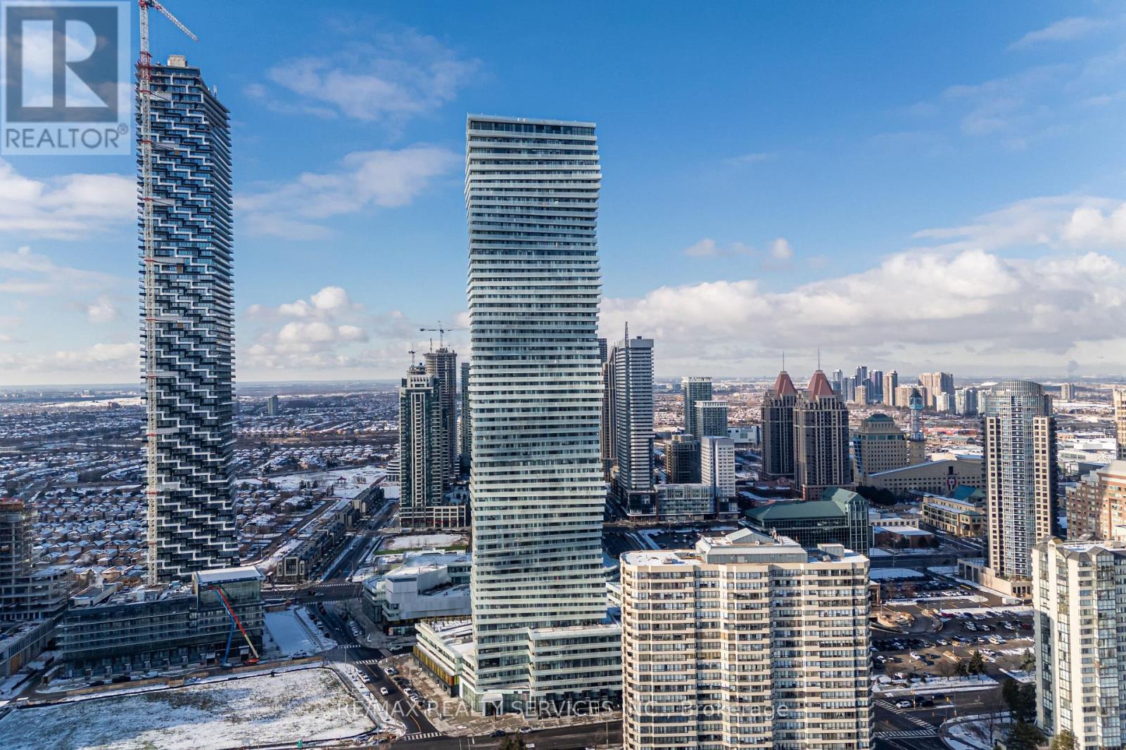 415 Webb Drive, Mississauga, ON - Outdoor With Facade