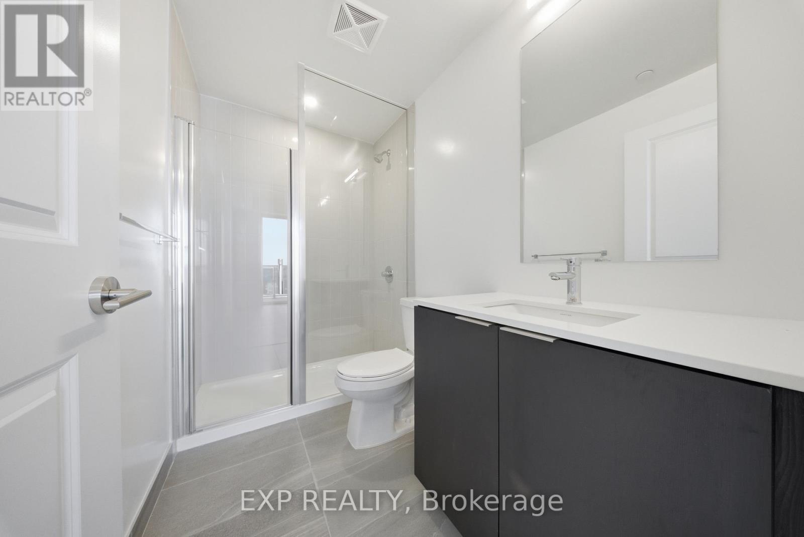 Ensuite Washroom - 526 - 15 Skyridge Drive, Brampton, ON - Indoor Photo Showing Bathroom