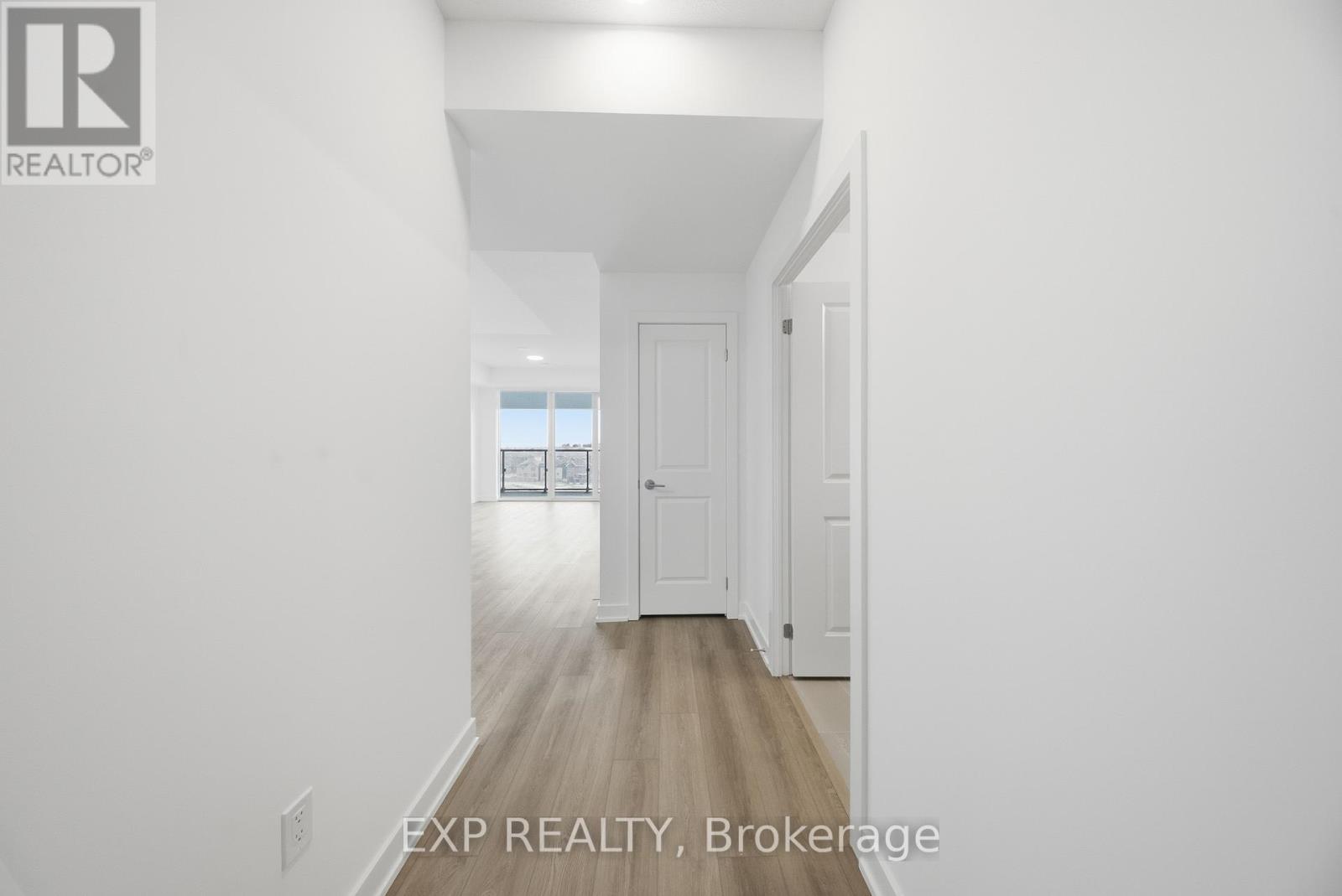 Foyer - 526 - 15 Skyridge Drive, Brampton, ON - Indoor Photo Showing Other Room