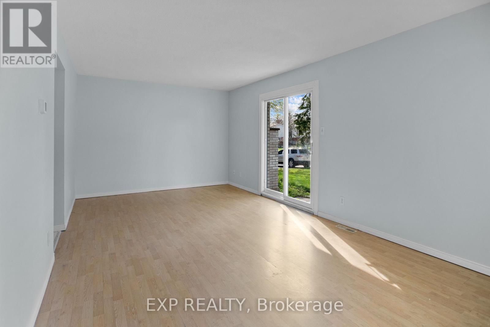 26 - 205 Boullee Street, London East, ON - Indoor Photo Showing Other Room