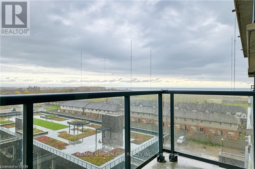 602 - 550 North Service Road, Grimsby, ON - Outdoor With Balcony