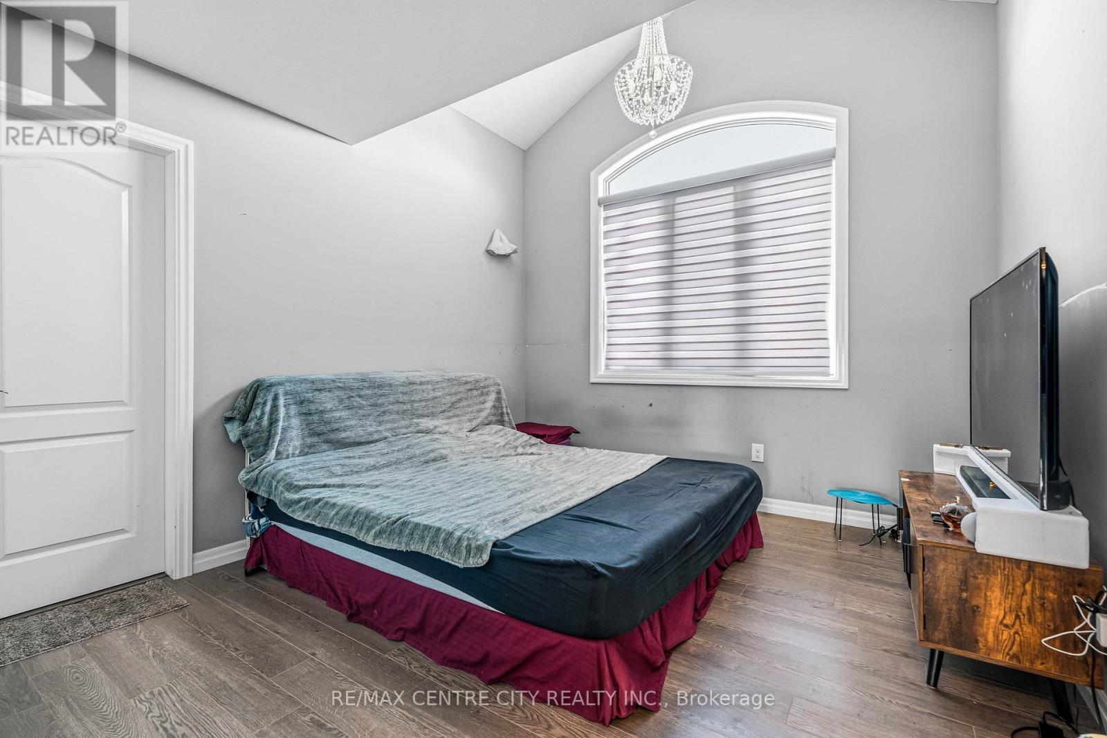 1999 Maddex Way, London North (North B), ON - Indoor Photo Showing Bedroom