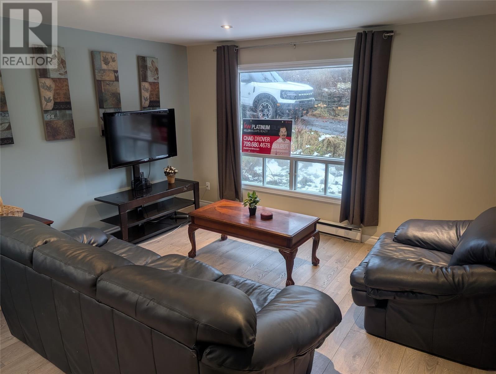 1303 Main Road, Dunville, NL - Indoor Photo Showing Living Room