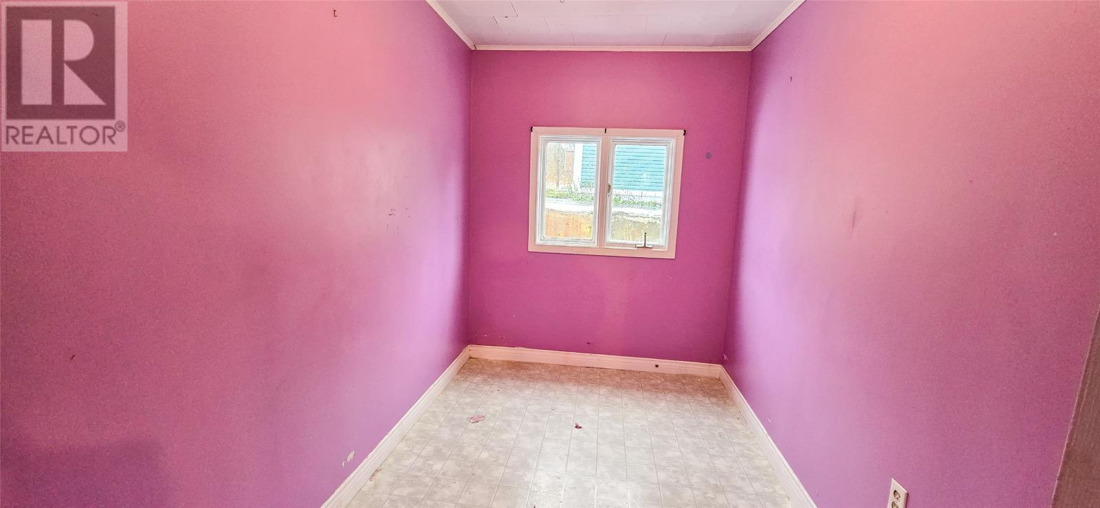 24 Drake'S Road, Lawn, NL - Indoor Photo Showing Other Room