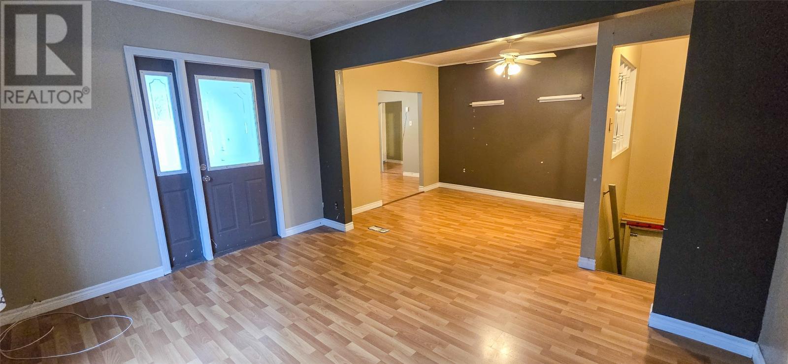 24 Drake'S Road, Lawn, NL - Indoor Photo Showing Other Room