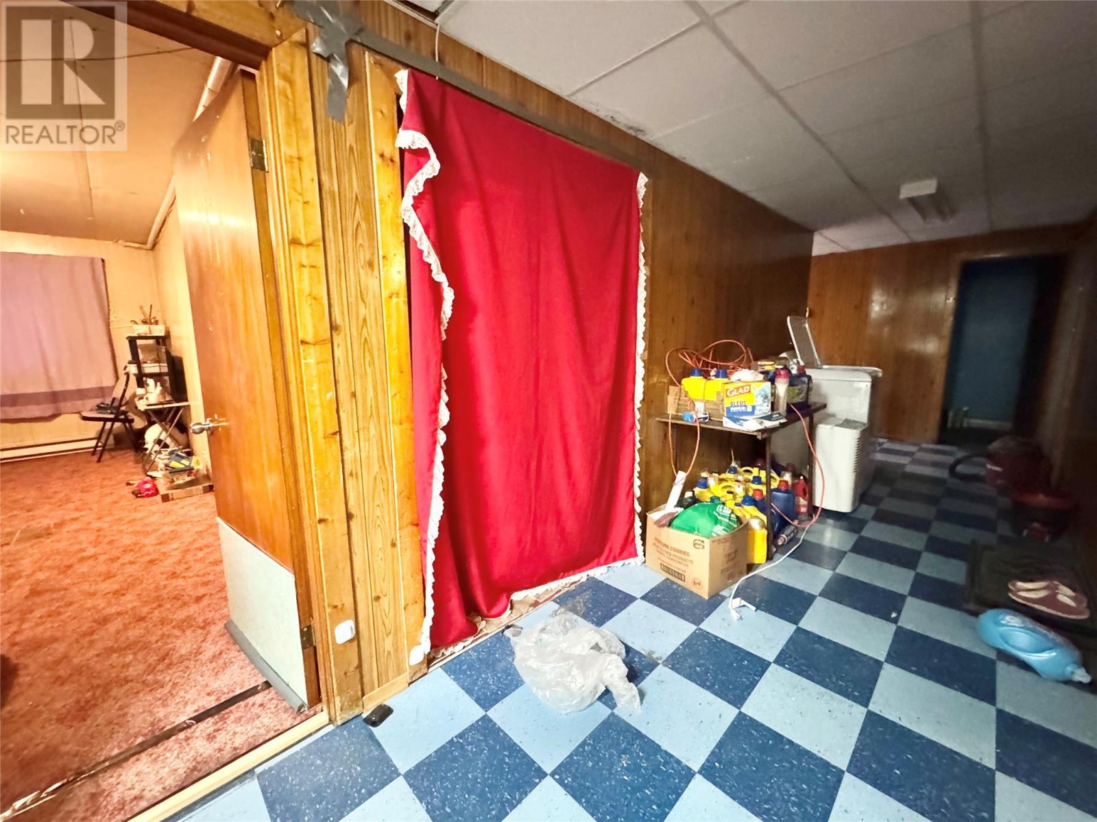 22 Lincoln Road, Grand Falls-Windsor, NL