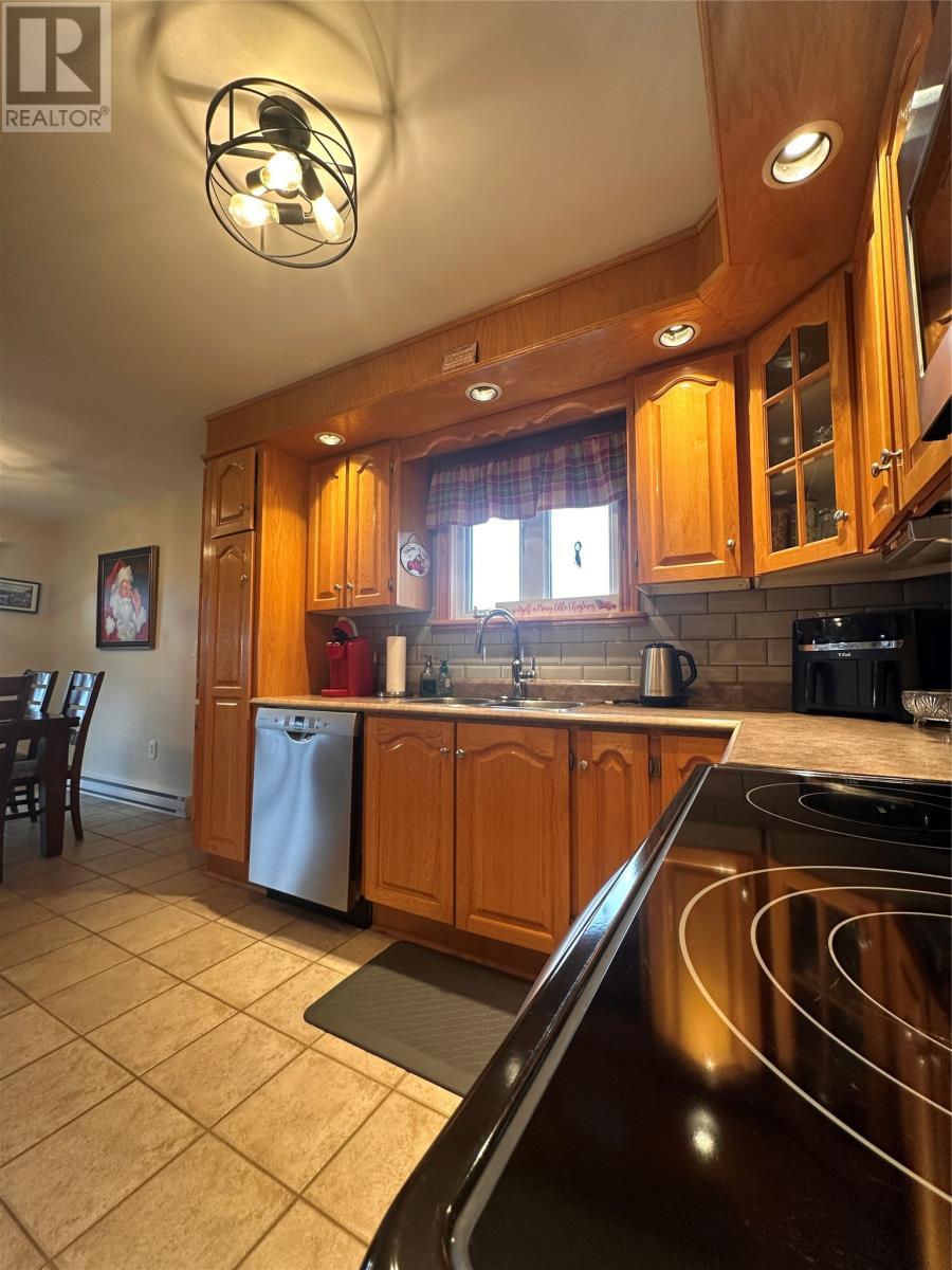 88 Main Road, Lewins Cove, NL - Indoor Photo Showing Kitchen