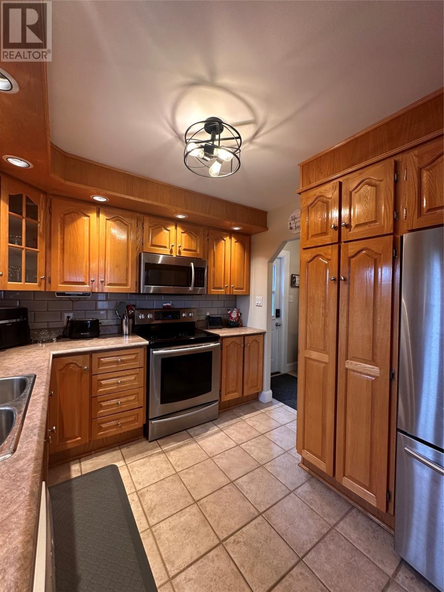 88 Main Road, Lewins Cove, NL - Indoor Photo Showing Kitchen