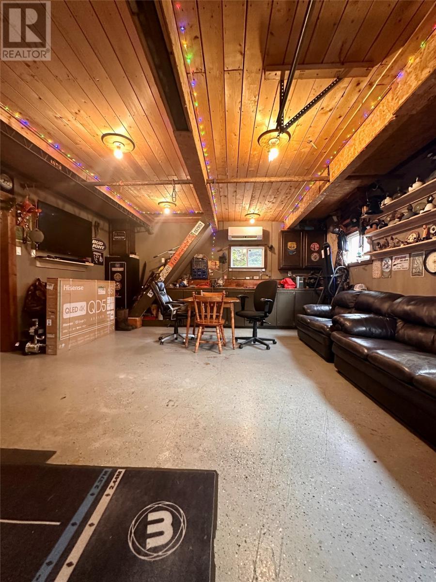 88 Main Road, Lewins Cove, NL - Indoor