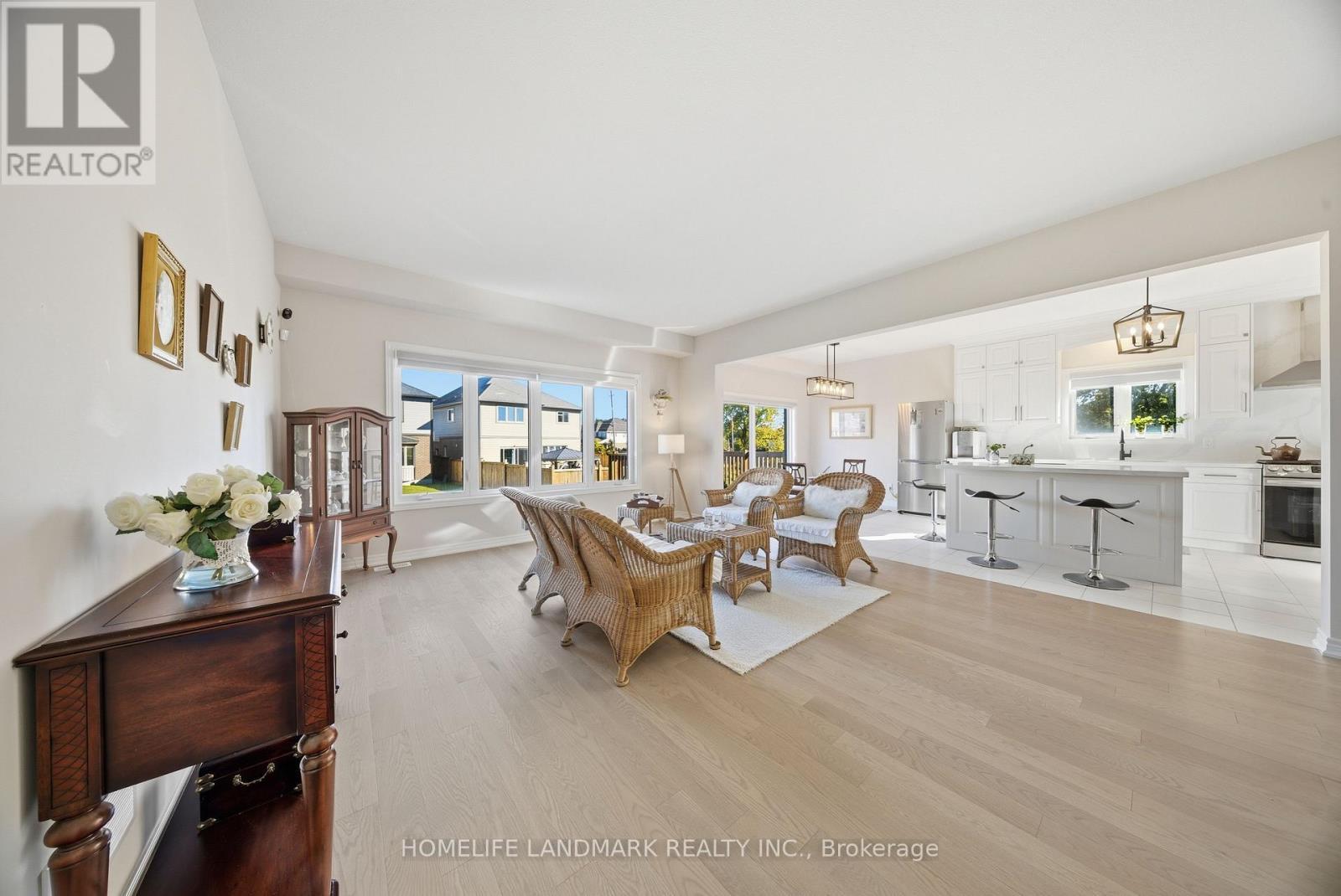 49 Monarch Street, Welland, ON - Indoor