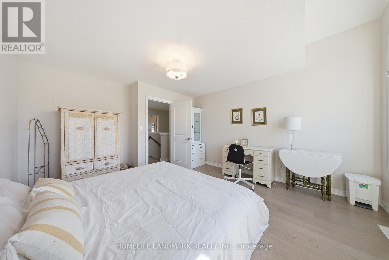 49 Monarch Street, Welland, ON - Indoor Photo Showing Bedroom