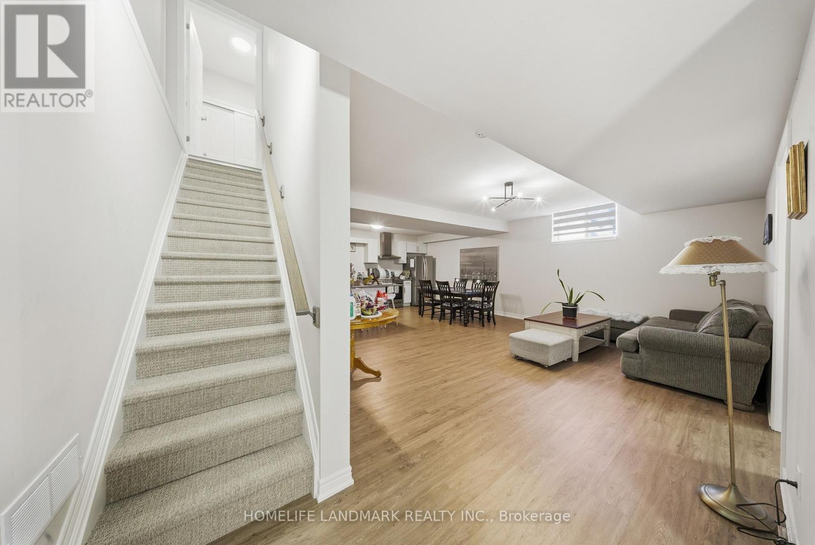 49 Monarch Street, Welland, ON - Indoor