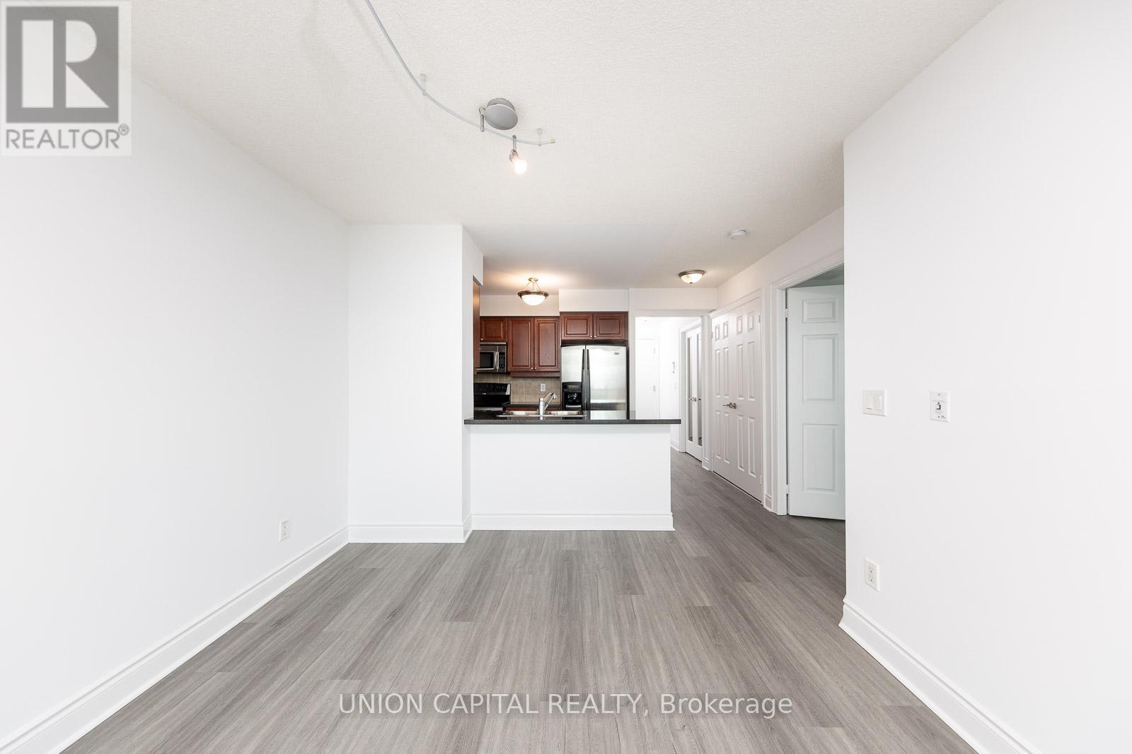 2509 - 15 Greenview Avenue, Toronto, ON - Indoor Photo Showing Other Room