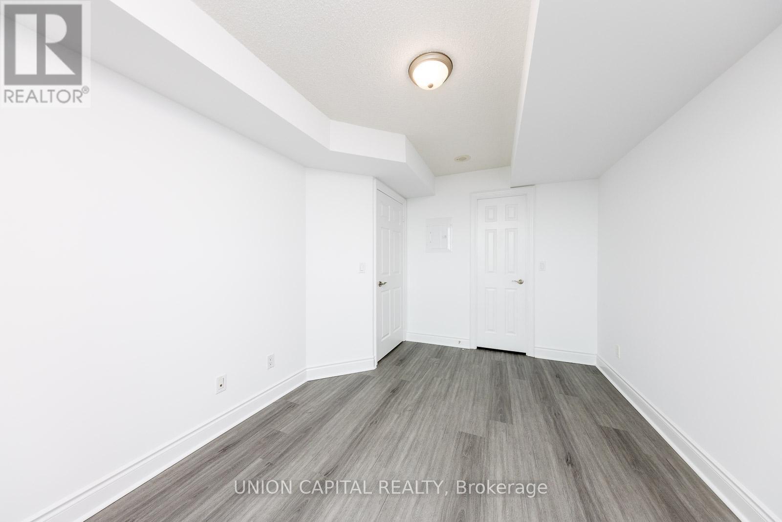 2509 - 15 Greenview Avenue, Toronto, ON - Indoor Photo Showing Other Room
