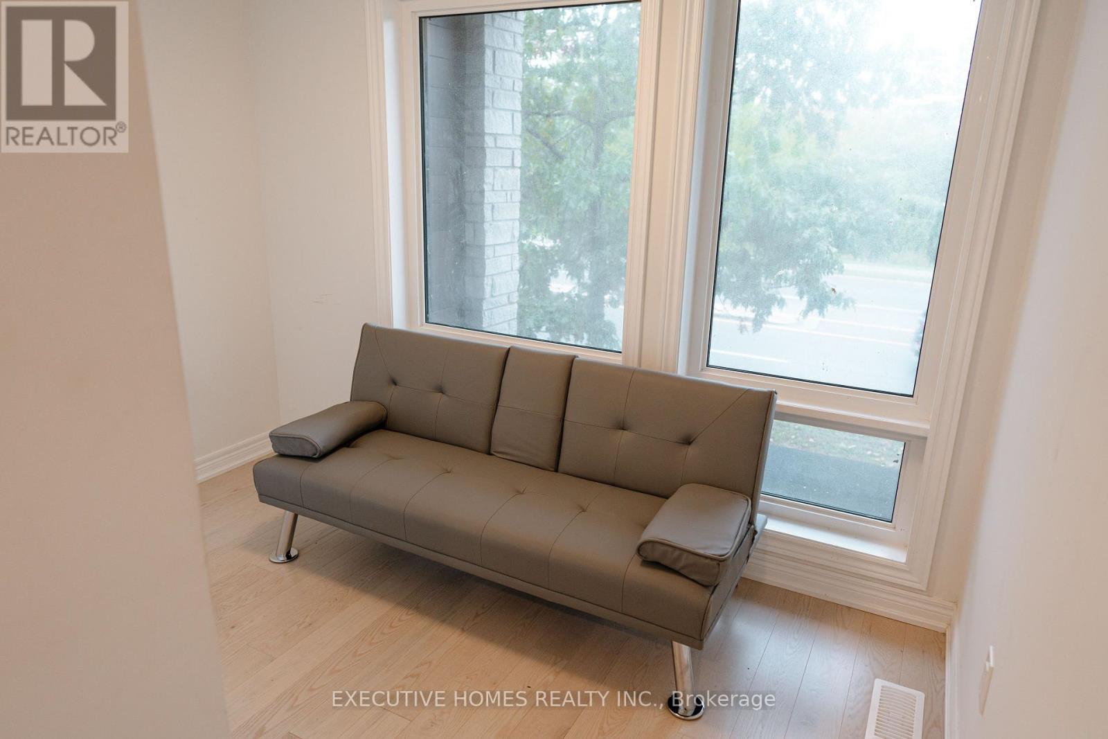 51 - 402 Salem Road, Ajax, ON - Indoor