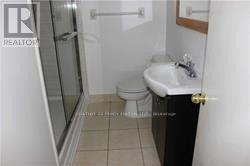 41 Moraine Hill Bsmt. Drive, Toronto, ON - Indoor Photo Showing Bathroom