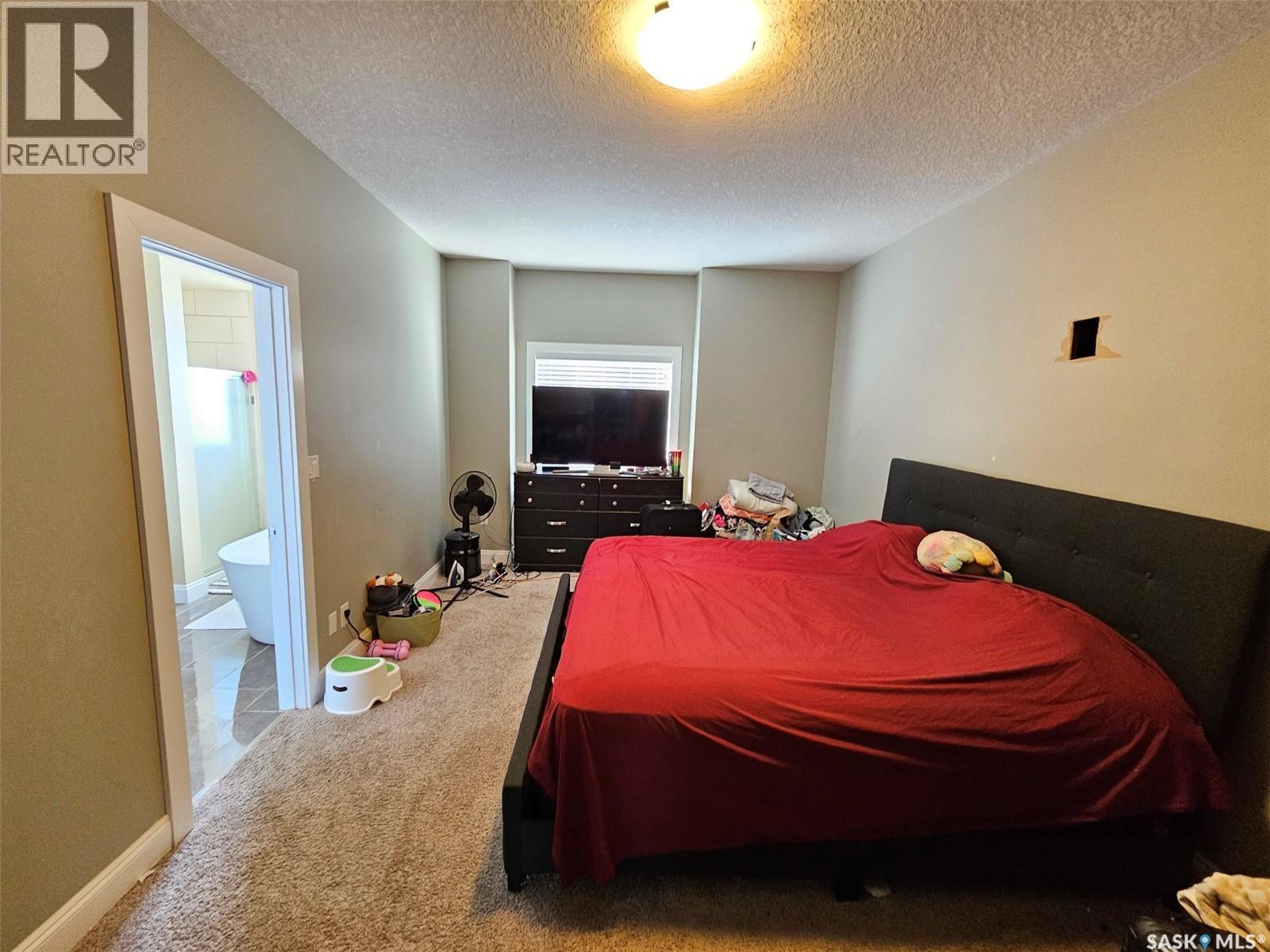110 Ruckle Road, Carlyle, SK - Indoor Photo Showing Bedroom