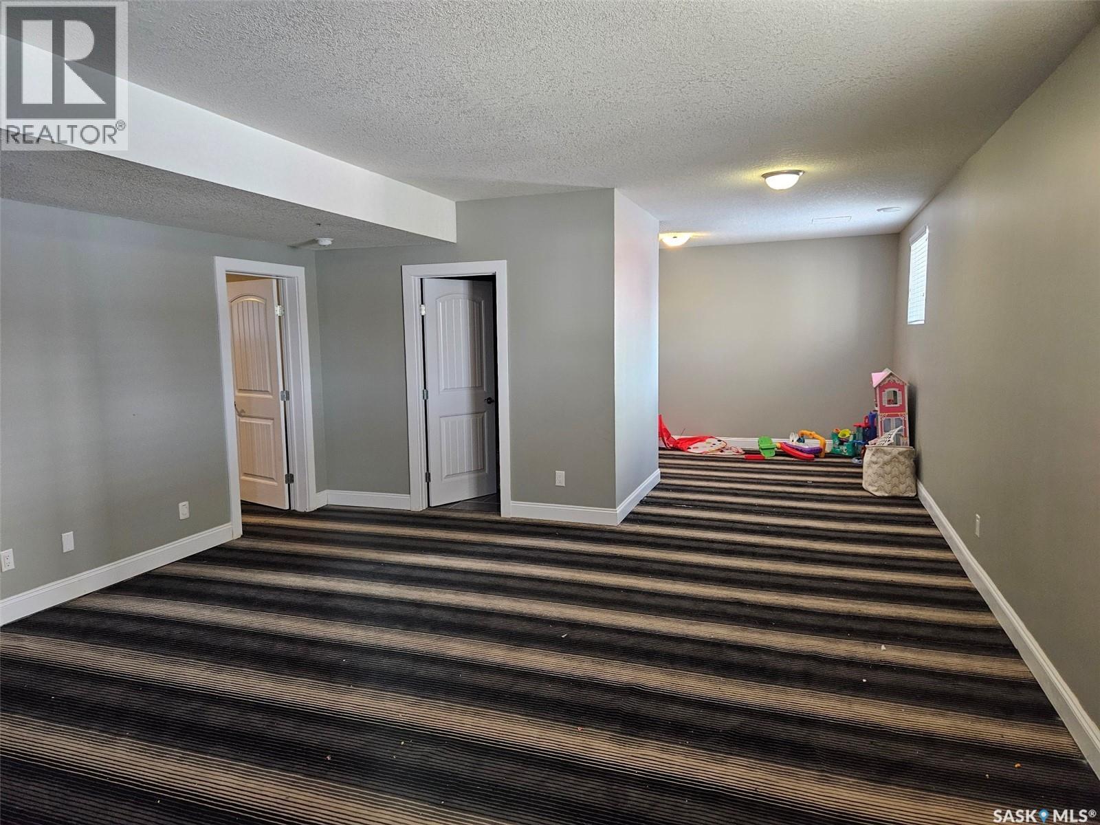 110 Ruckle Road, Carlyle, SK - Indoor Photo Showing Other Room