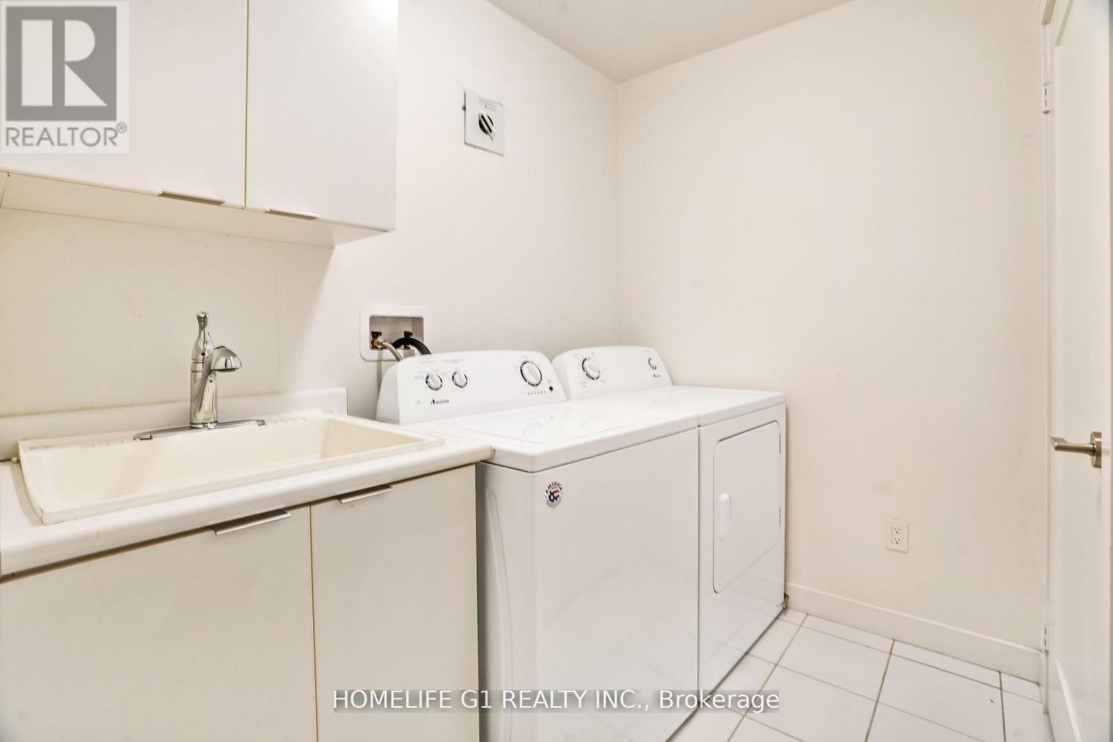 38 - 200 Malta Avenue, Brampton, ON - Indoor Photo Showing Laundry Room