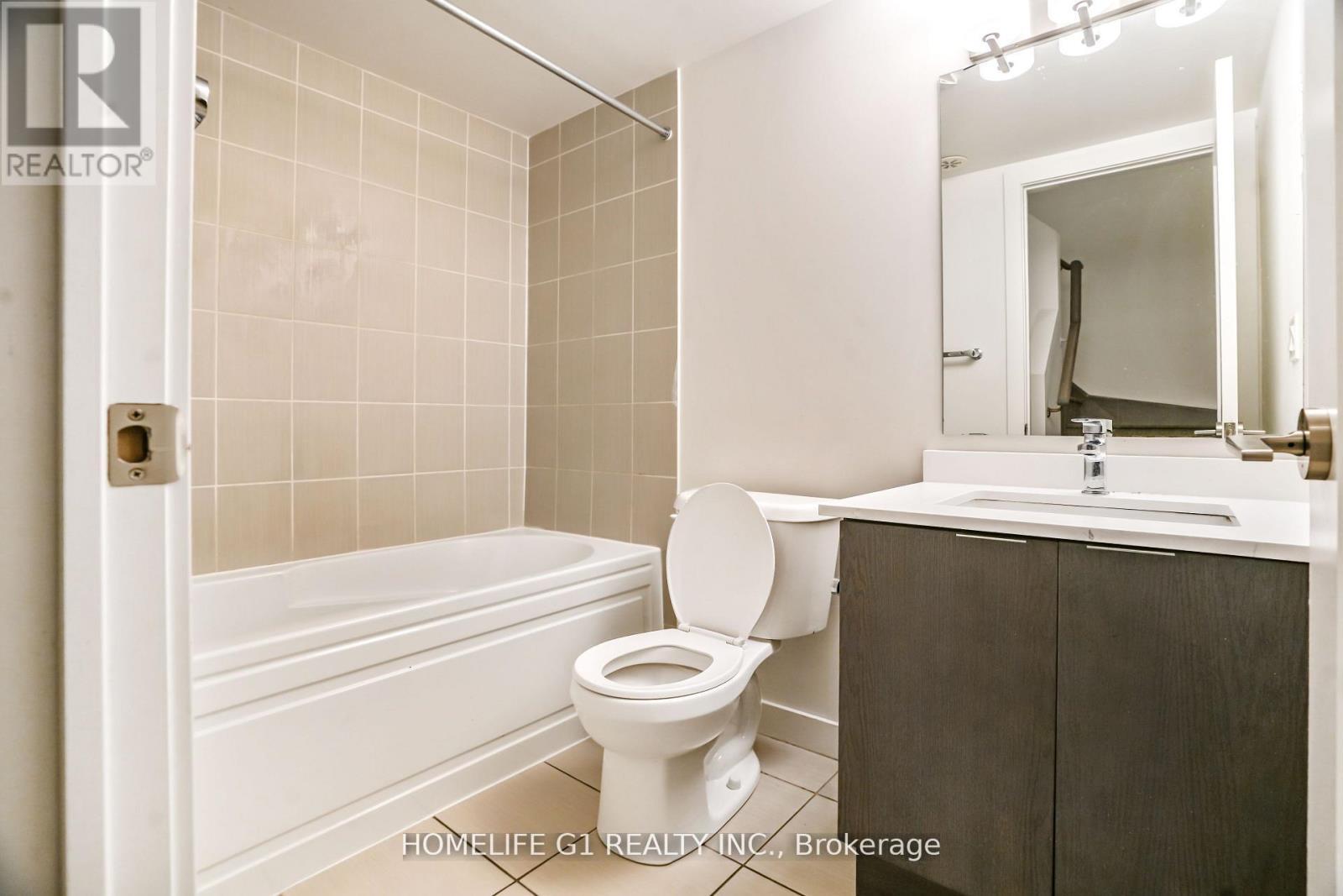 38 - 200 Malta Avenue, Brampton, ON - Indoor Photo Showing Bathroom
