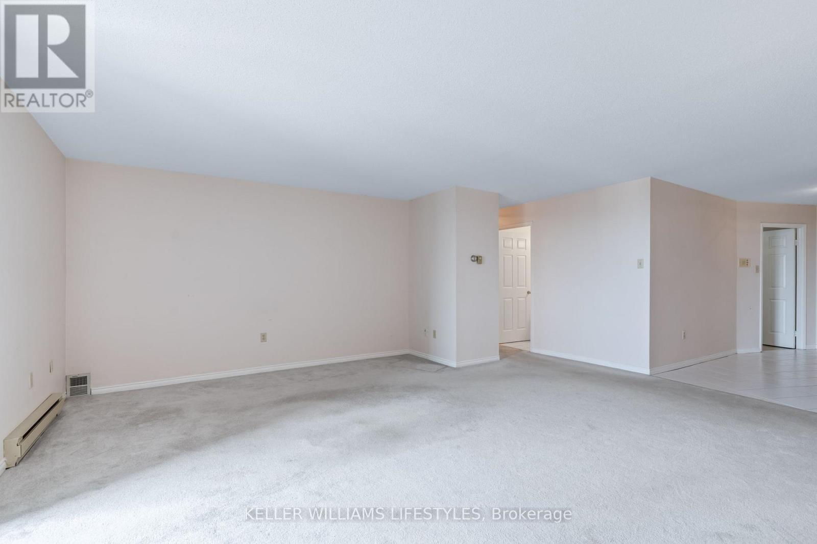 1302 - 500 Talbot Street E, London East (East F), ON - Indoor Photo Showing Other Room