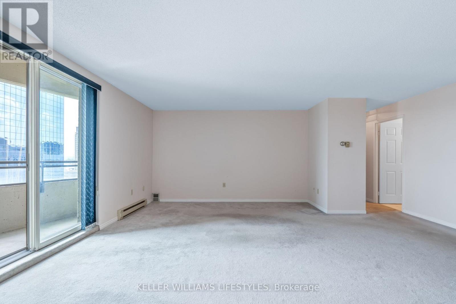 1302 - 500 Talbot Street E, London East (East F), ON - Indoor Photo Showing Other Room