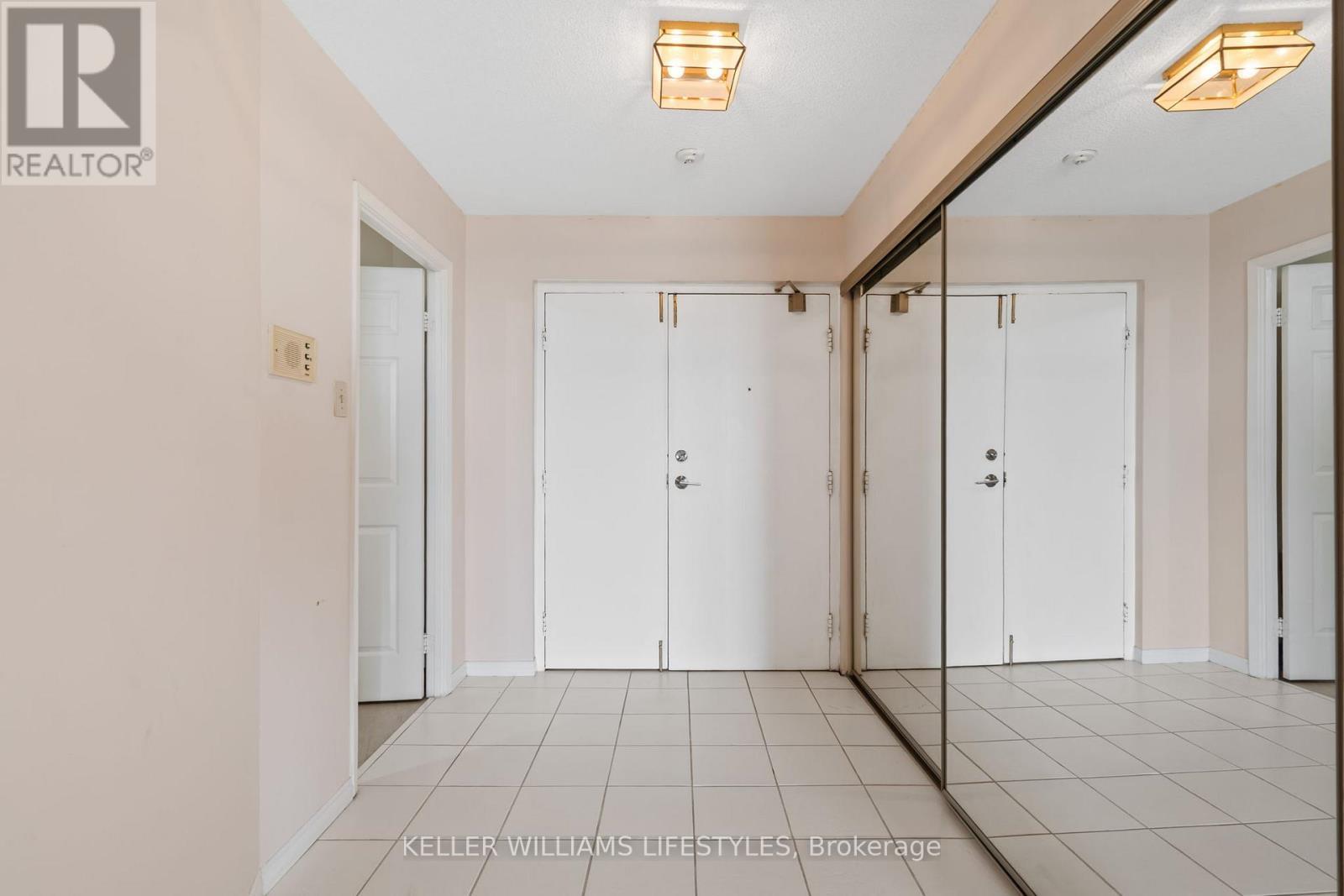 1302 - 500 Talbot Street E, London East (East F), ON - Indoor Photo Showing Other Room