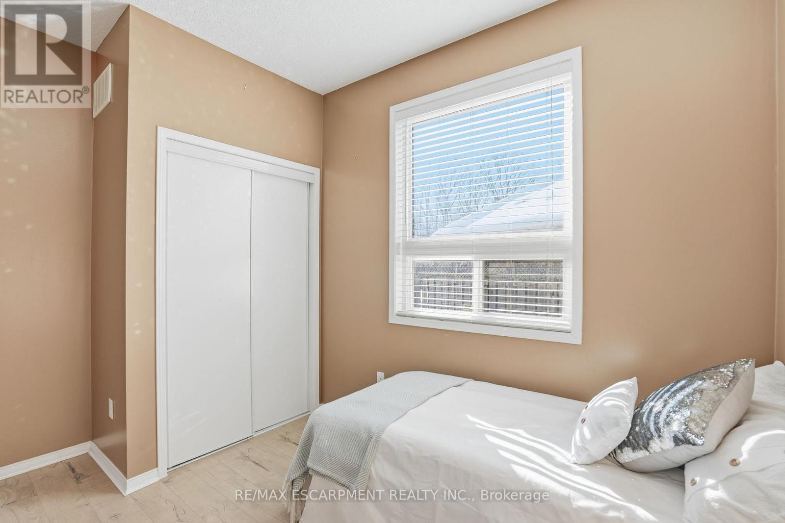 23 Mathews Court, Brantford, ON - Indoor Photo Showing Bedroom