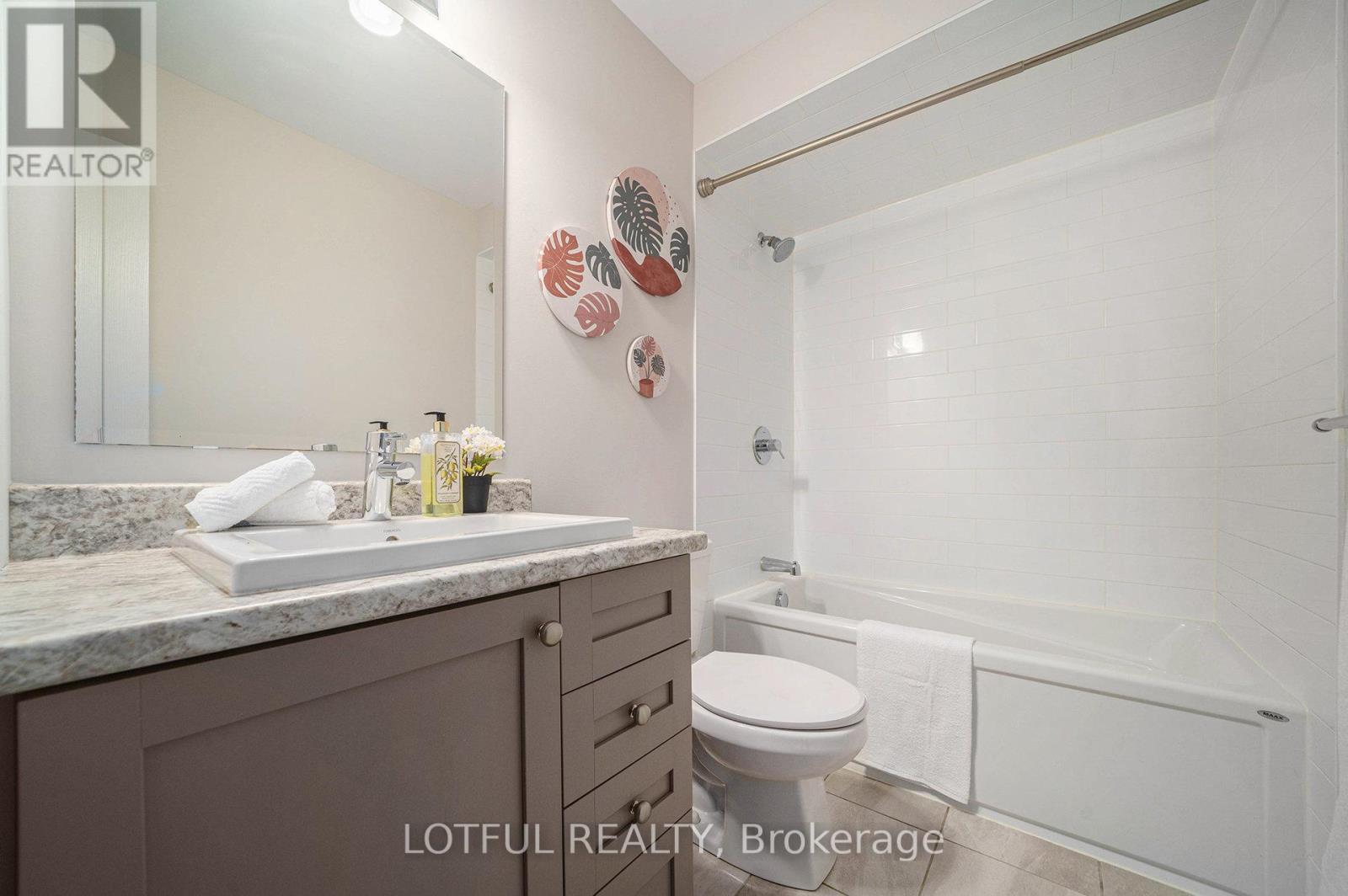336 Rainrock Crescent, Ottawa, ON - Indoor Photo Showing Bathroom