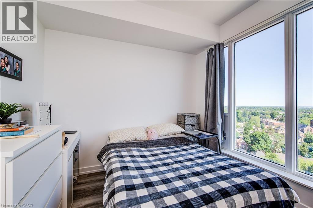 5 Wellington Street S Unit# 1511, Kitchener, ON - Indoor Photo Showing Bedroom