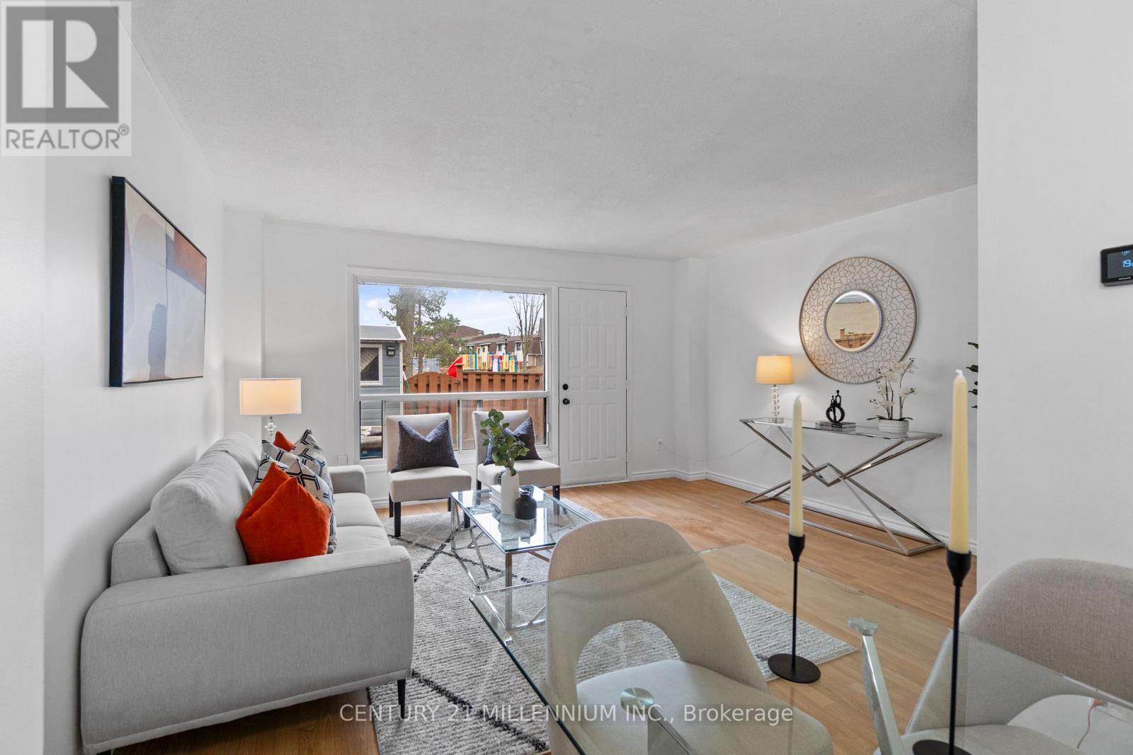 124 - 475 Bramalea Road, Brampton, ON - Indoor Photo Showing Living Room
