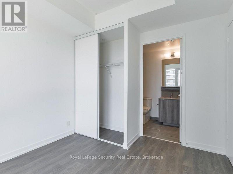 3708 - 898 Portage Parkway, Vaughan, ON - Indoor Photo Showing Other Room