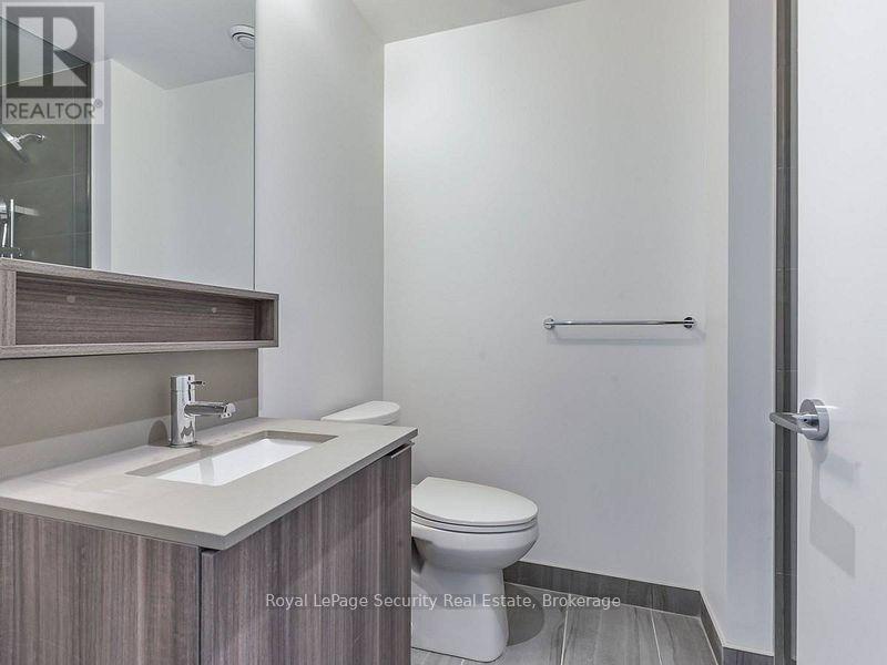 3 Piece Bath - Entrance Hallway - 3708 - 898 Portage Parkway, Vaughan, ON - Indoor Photo Showing Bathroom