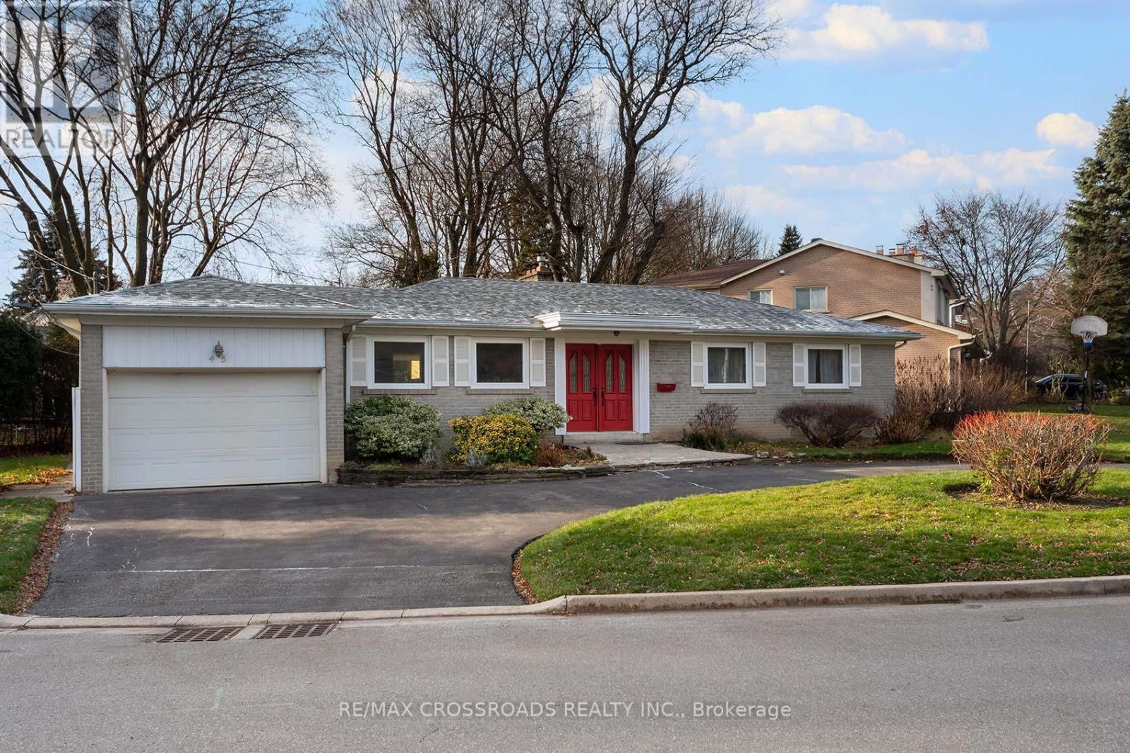 45 Delair Crescent, Markham, ON