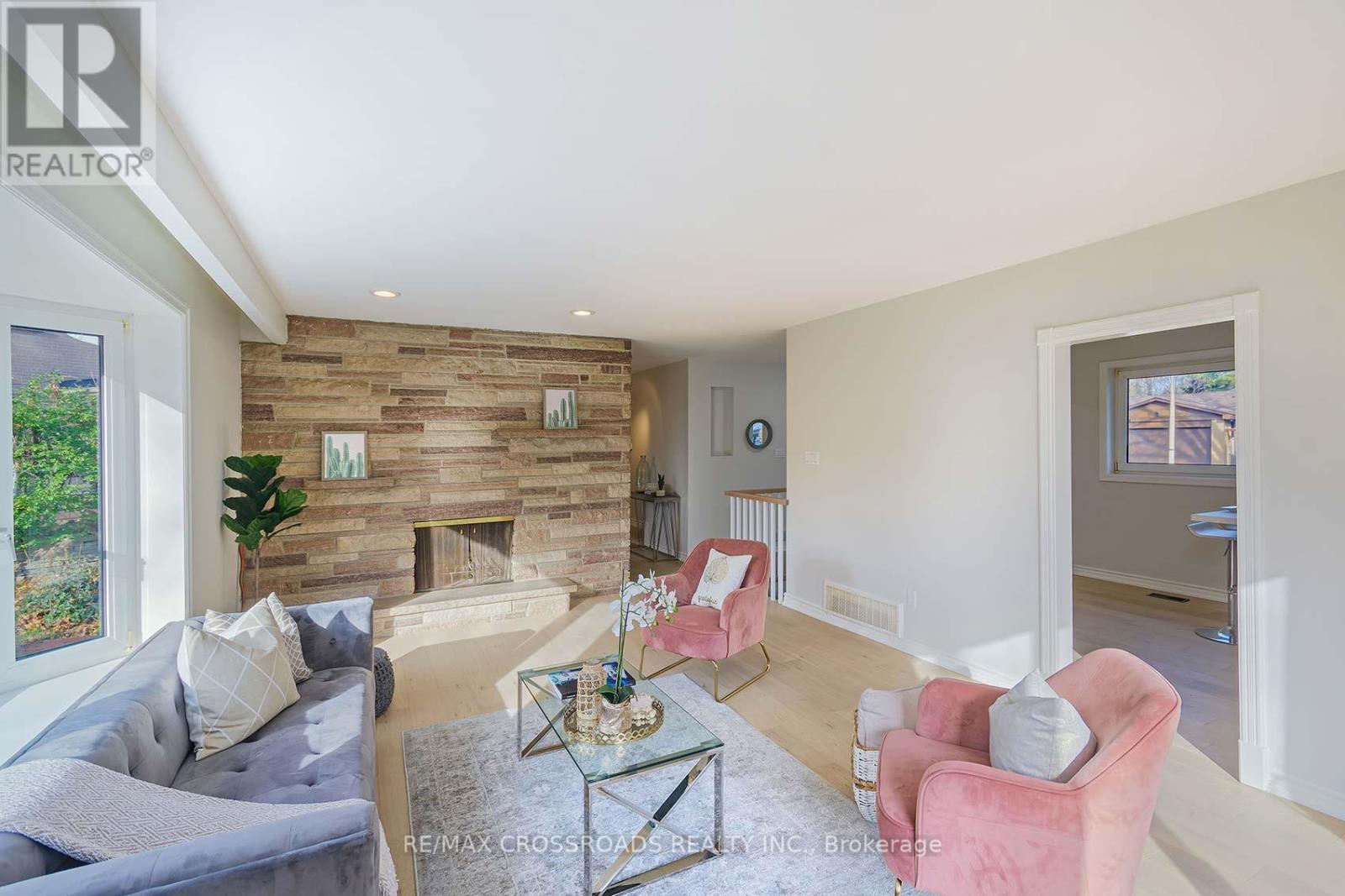 45 Delair Crescent, Markham, ON