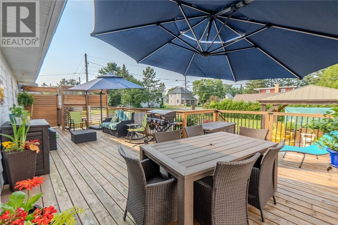 17 Principale W Street, West Nipissing, ON - Outdoor With Deck Patio Veranda With Exterior