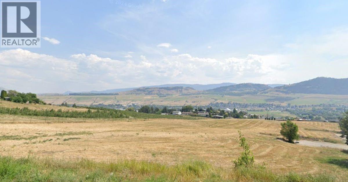 7001 & 6901 Lakeridge & Amber Drive, Vernon, BC