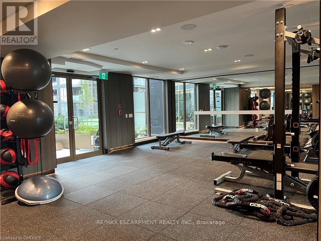 340 - 2343 Khalsa Gate, Oakville, ON - Indoor