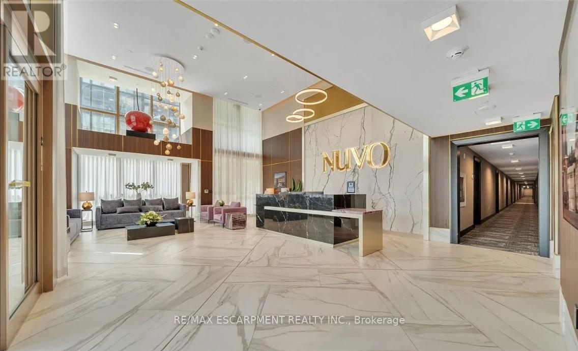 340 - 2343 Khalsa Gate, Oakville, ON - Indoor Photo Showing Other Room