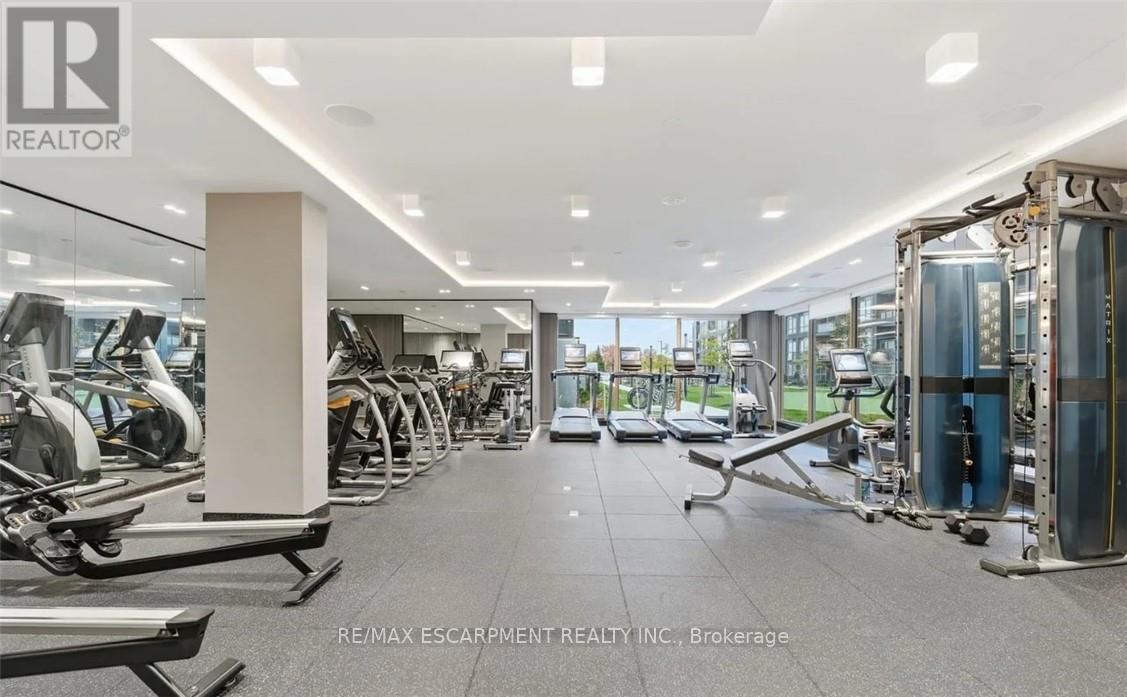340 - 2343 Khalsa Gate, Oakville, ON - Indoor Photo Showing Gym Room
