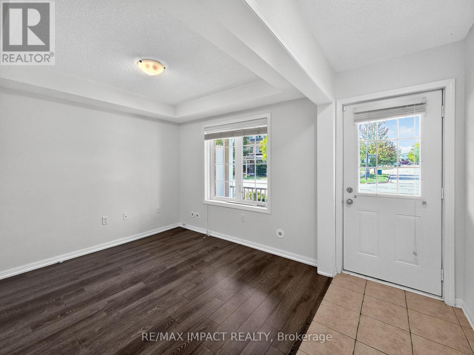 232 Rouge River Drive, Toronto (Rouge), ON - Indoor Photo Showing Other Room